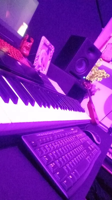 Rishi Production (Music Producer & Recording Studio)