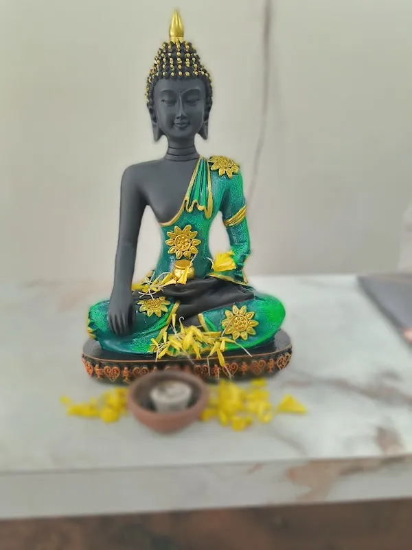 MOKSHA SALON AND SPA