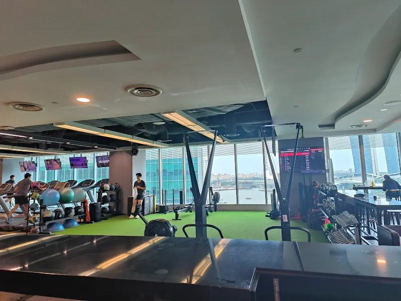 Fitness First @ One Raffles Quay