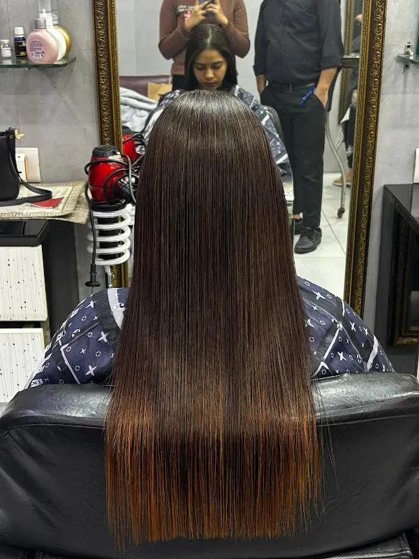 BB's Salon By Pooja
