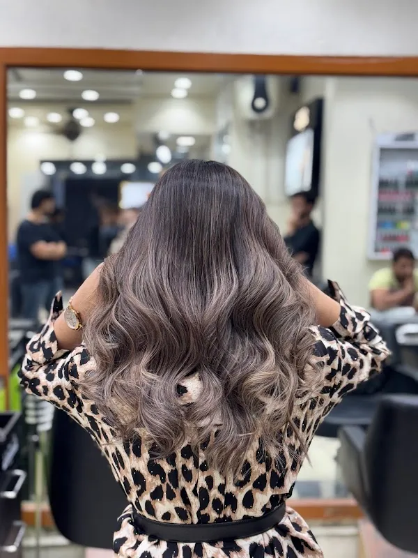 The Hair Direction Salon ( best salon in delhi)