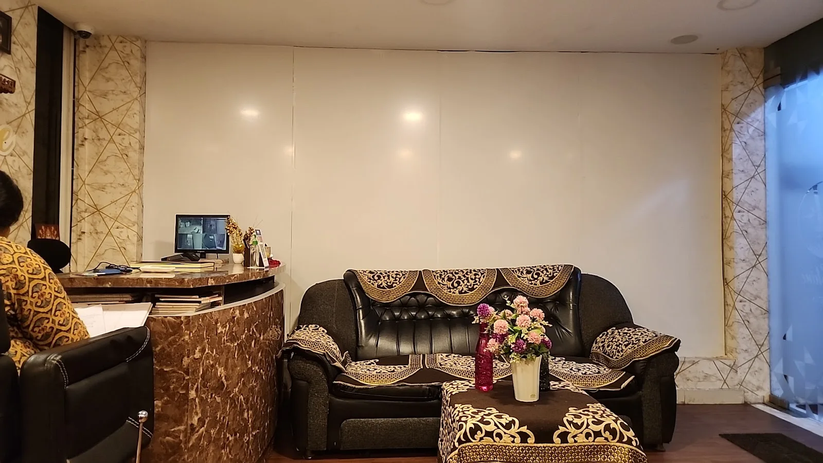 Stone shine salon and Spa