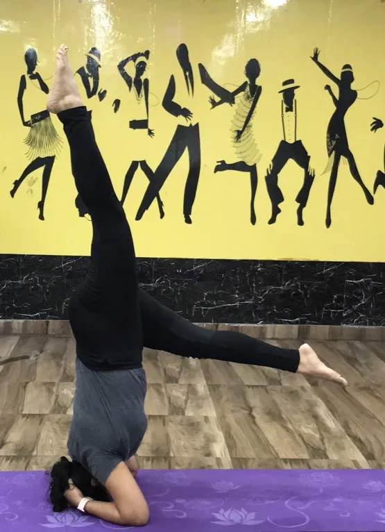 VR ARTS & FITNESS STUDIO FOR WOMEN