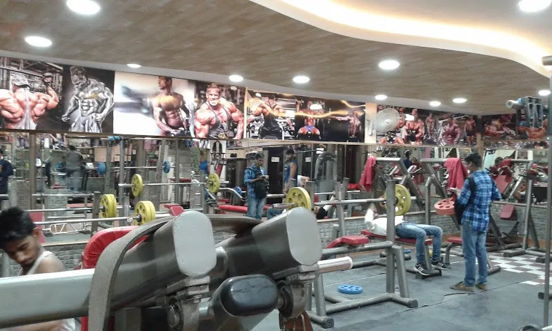 ROYAL FITNESS STUDIO