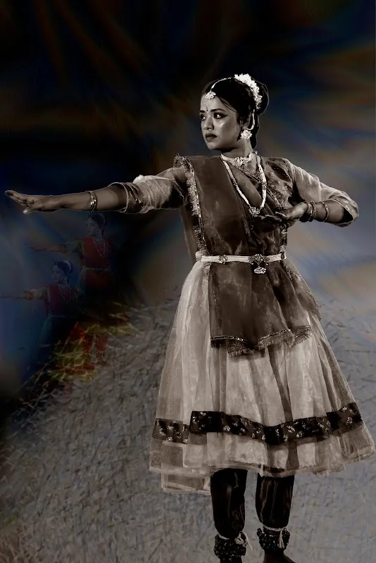 Essence The Dance Studio | Layshala Kathak | Classical Dance School | Classes | Academy in Nagpur- An ISO 9001 Institute