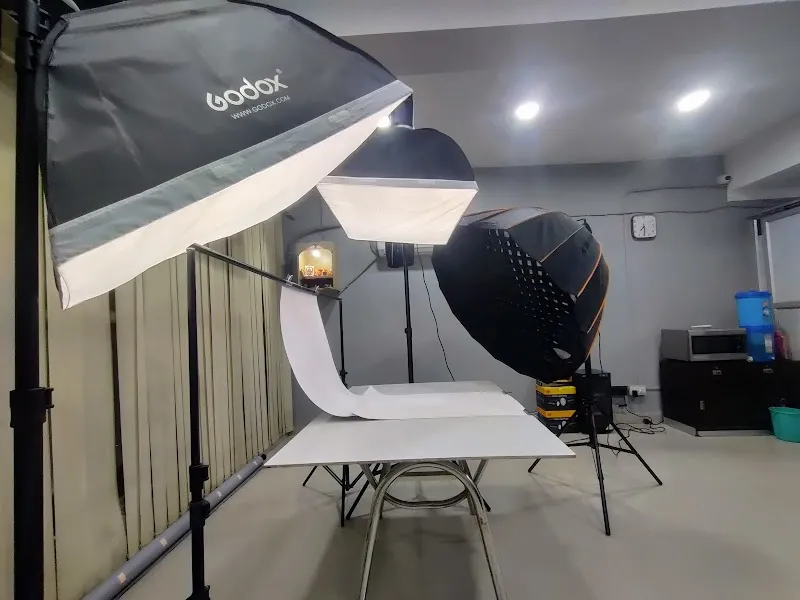 162 Studios