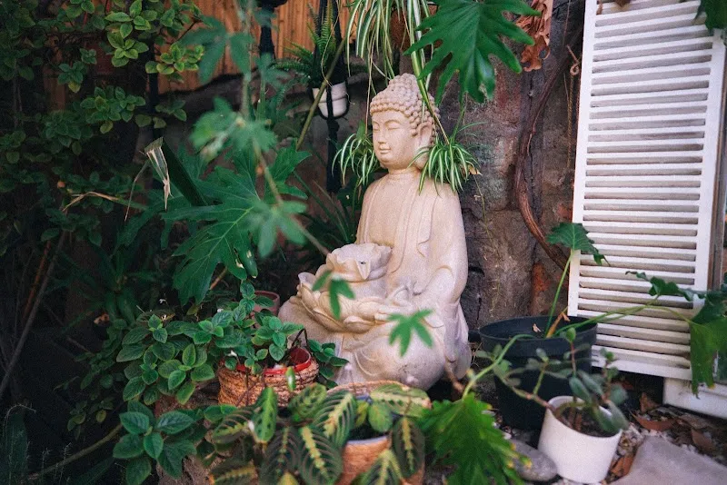 Sala 707 | Yoga & Bienestar en Santiago — Estudio Boutique