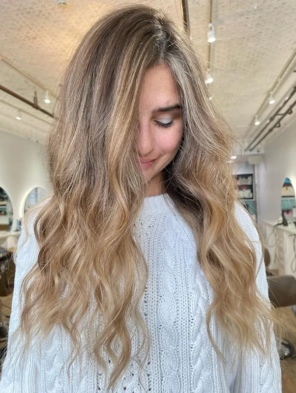 Salon Topaz Inc
