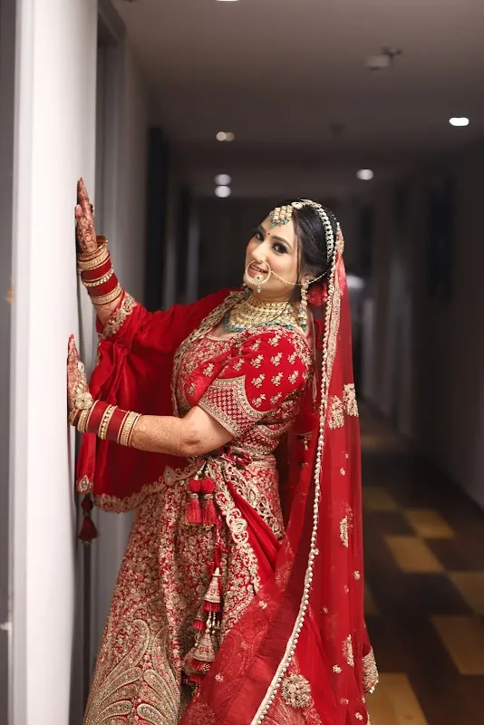Savita & Sapan professional beauty salon ( best beauty parlour in kalkaji )