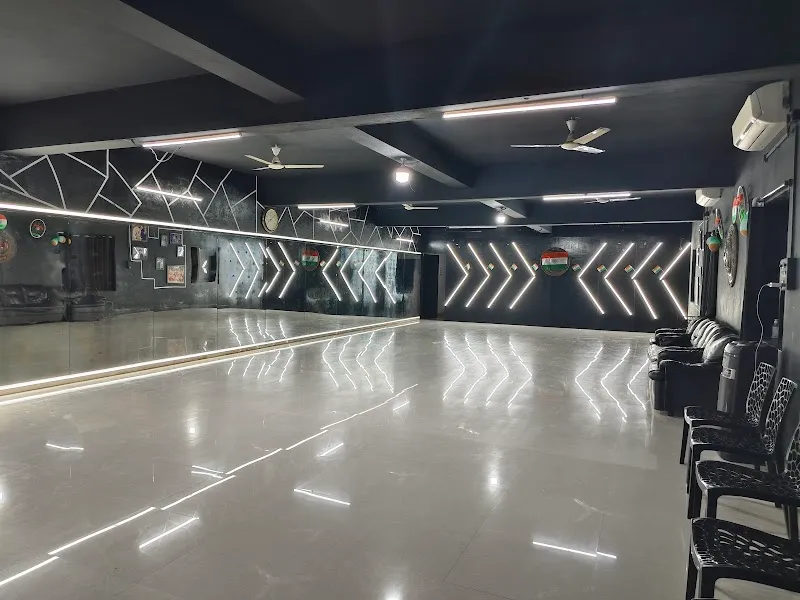 Sk dance station