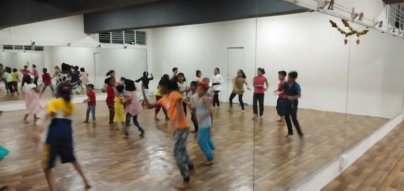 Expert Dance Academy