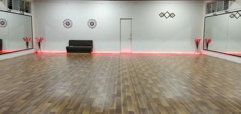 Expert Dance Academy