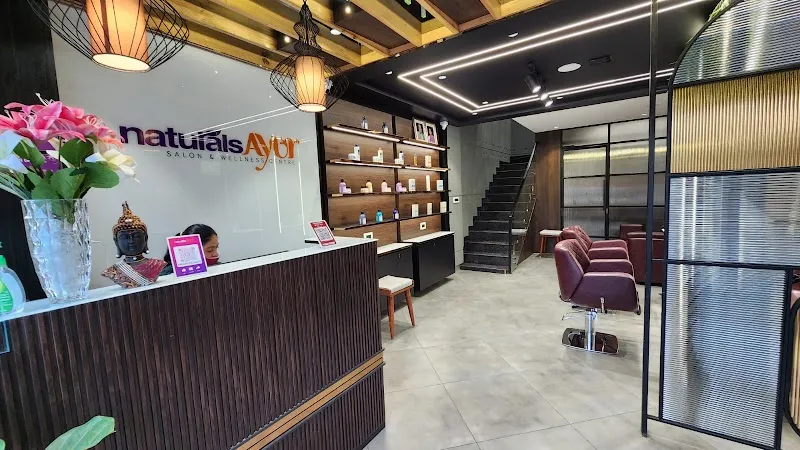 Naturals Unisex salon