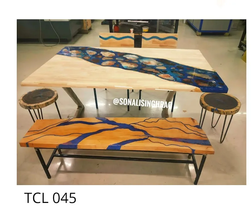SONALI SINGH RAO resin artist/epoxy furniture/resin art workshop