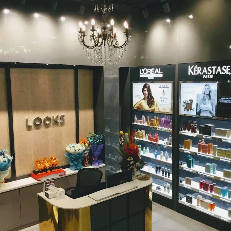Looks Salon - Unisex Salon | Beauty and Hair Salon