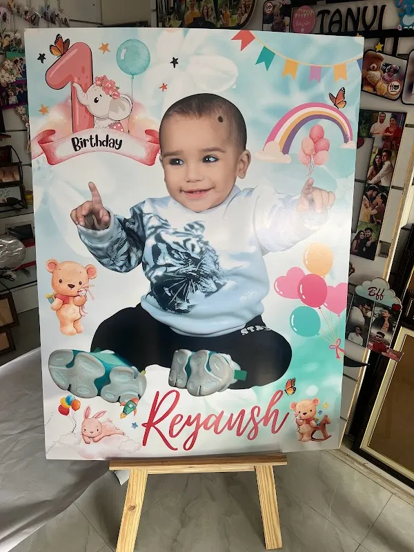 STUDIO SAHARA - Personalized Gift Shop & Photo Studio