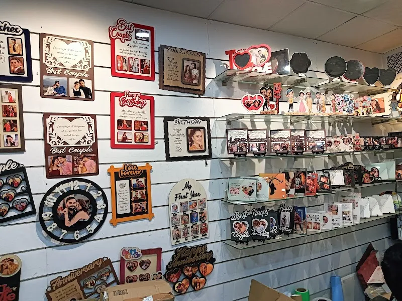 STUDIO SAHARA - Personalized Gift Shop & Photo Studio