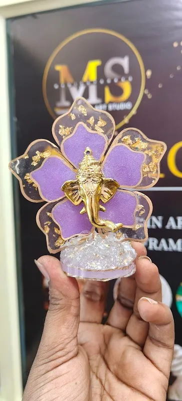MAGIC STROKES - Art Studio (Resin art & 3D casting)