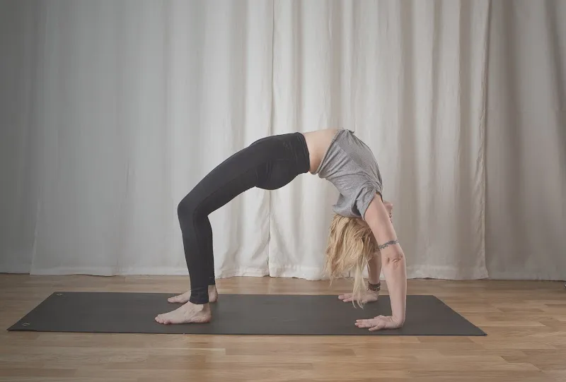 Tiny tree yoga