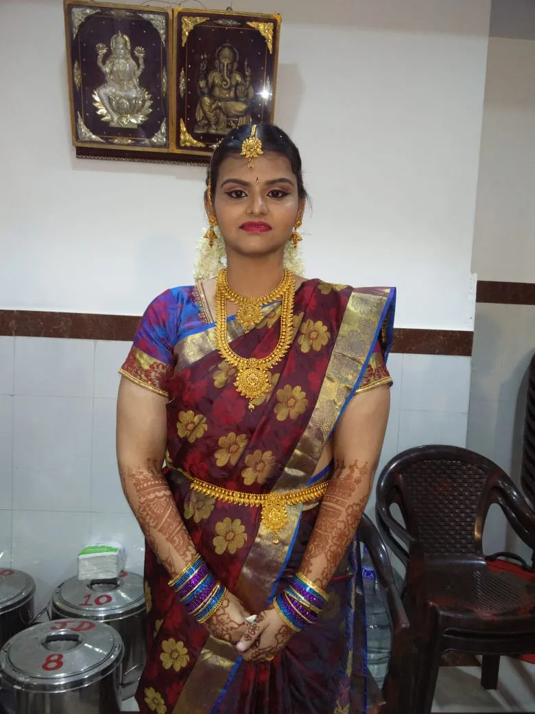 Lakme Salon in Annanagar,11th Main,Chennai