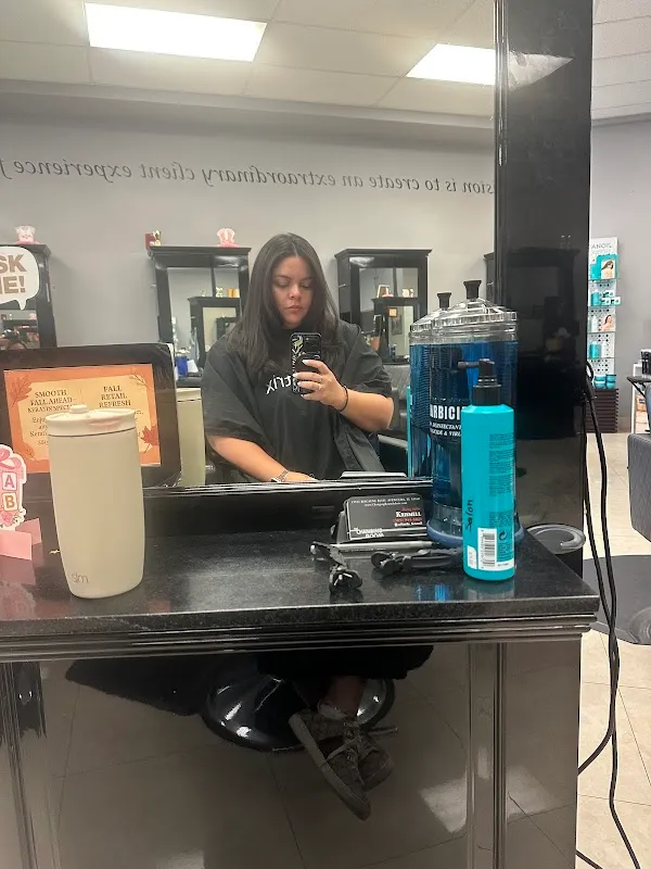The Changing Room Salon - Hair Salon