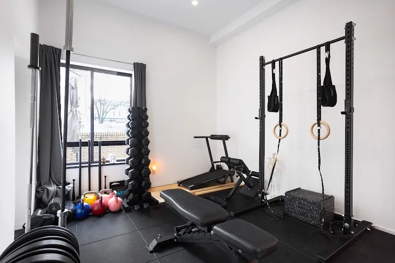 Flow: Gym, Pilates & Thai Massage