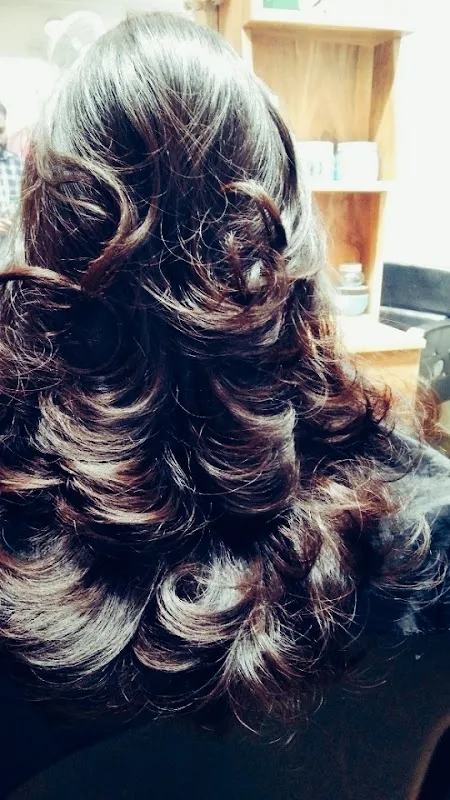 Beauty trend salon