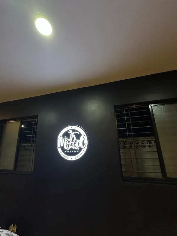 MadMotion Dance Studio