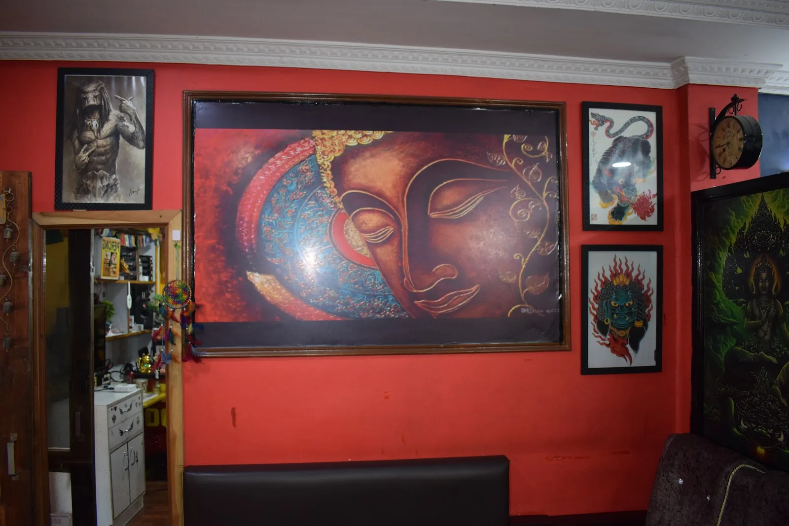 Wolf Tattoo & Piercing Studio (Permanent )
