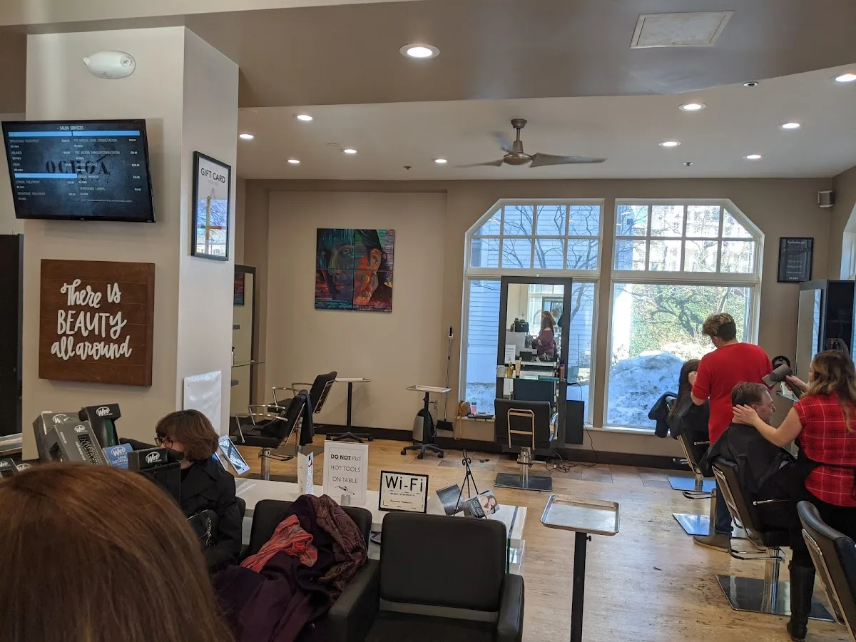 Ochoa Salon & Spa