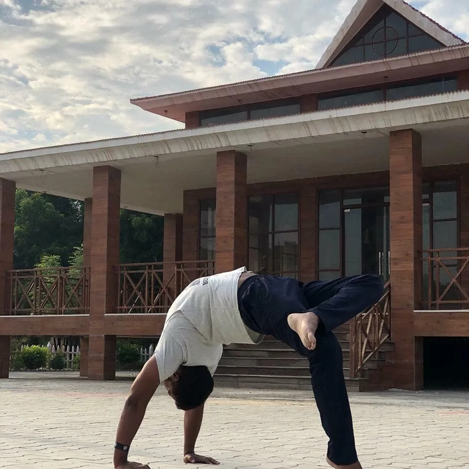 RR YOGA Spirit of life