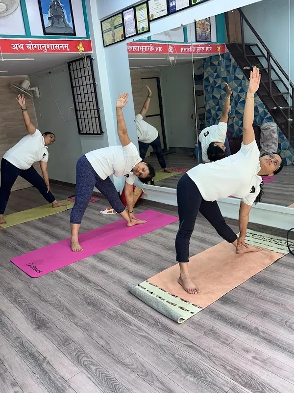 Aadi yoga classes & therapist