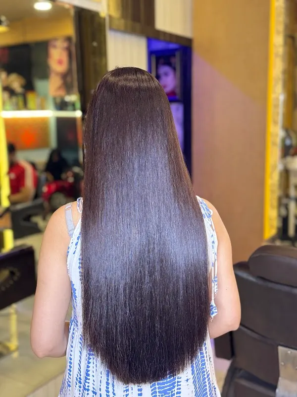 Shakir's Unisex Salon & Academy