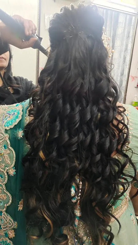 Shagun Beauty Parlour