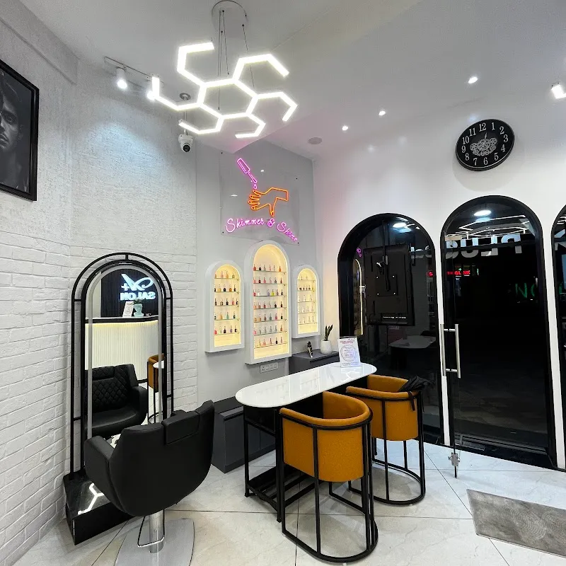 A PLUS Salon