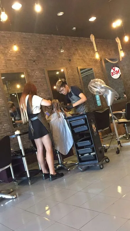 Moos hair studio