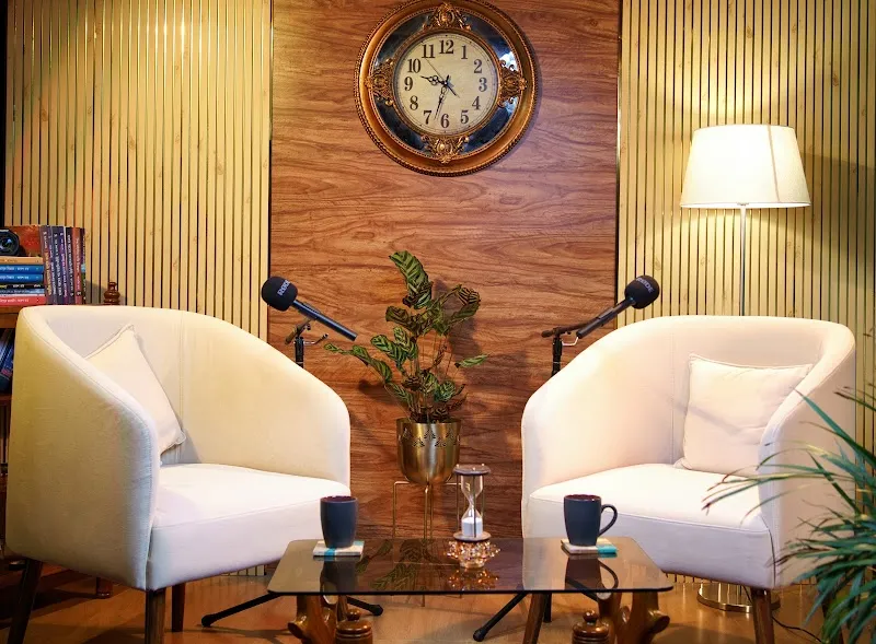 NEWTOWN PODCAST STUDIO