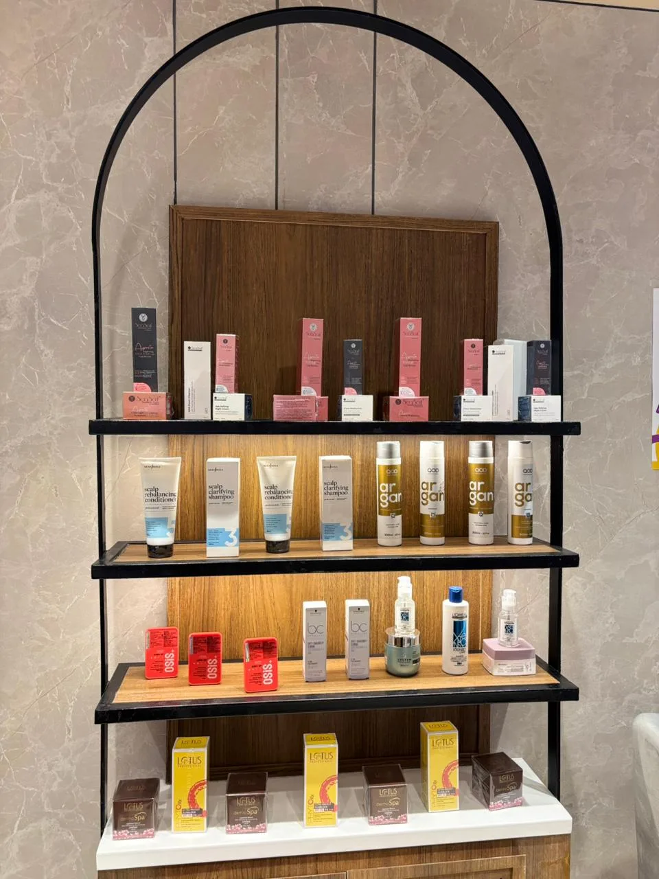 Naturals Signature Salon Pallavaram Radial Road
