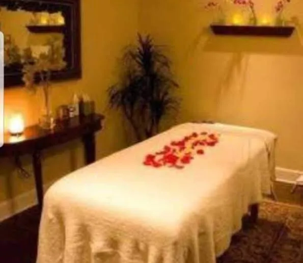 Comfort Spa-Massage Spa In Paharganj | Massage Center In Paharganj | Massage Service In Paharganj