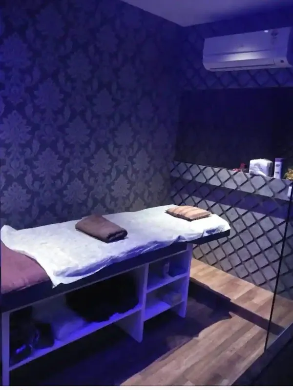 Comfort Spa-Massage Spa In Paharganj | Massage Center In Paharganj | Massage Service In Paharganj
