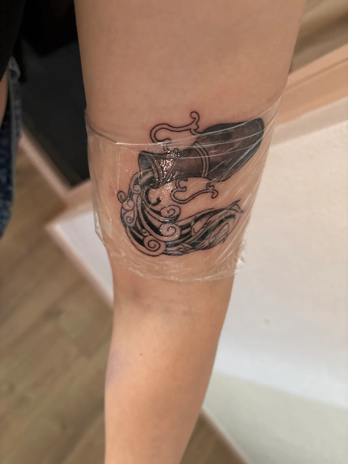 Max & Sam Needles SALON PRIVE (SUR RDV UNIQUEMENT) Tattoo, Piercing, maquillage permanent, ligne fine
