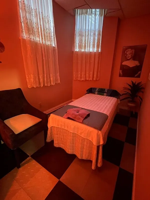 400 North Ave SPA
