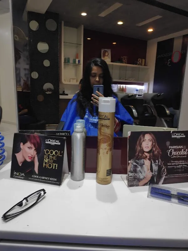 Madonna Salon