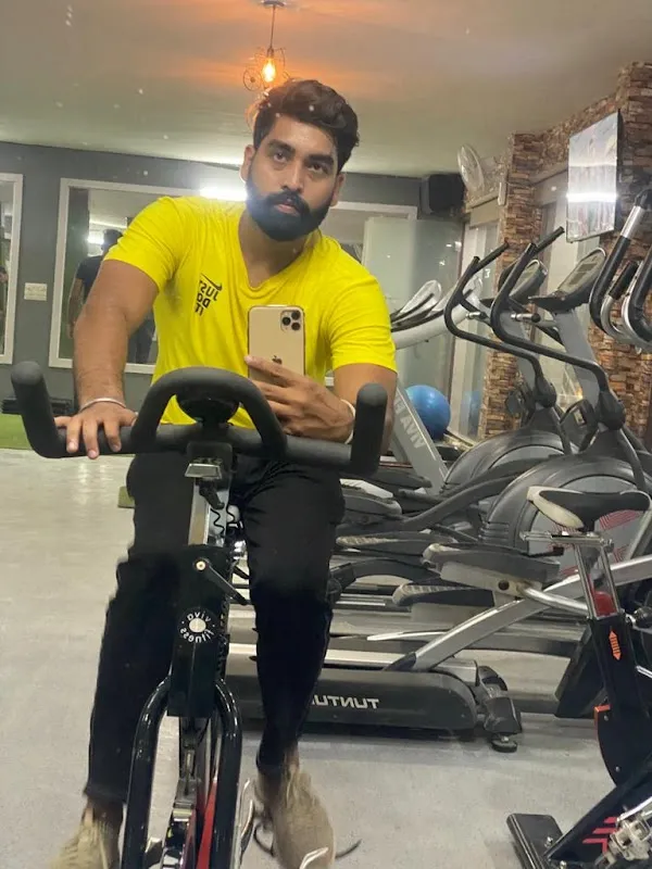 Kunal Fitness Ayanagar