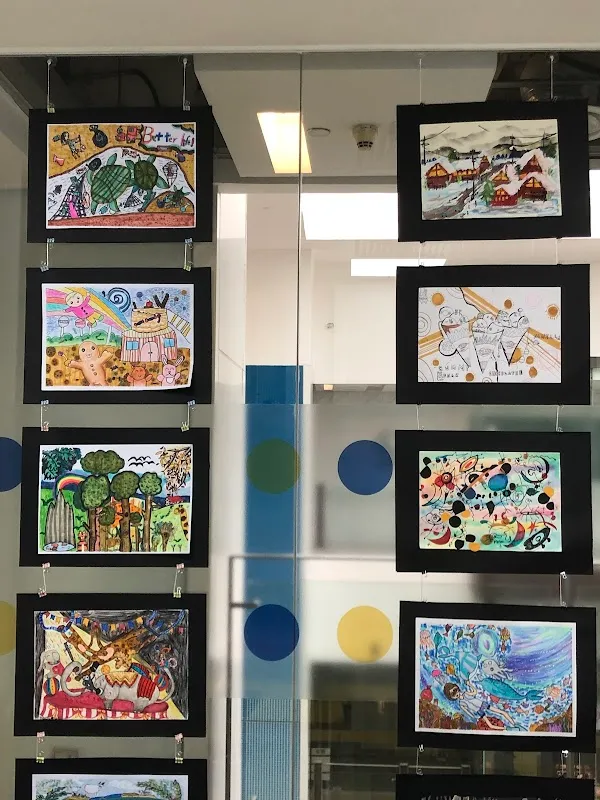Colormoon - Art Studio (The Central)