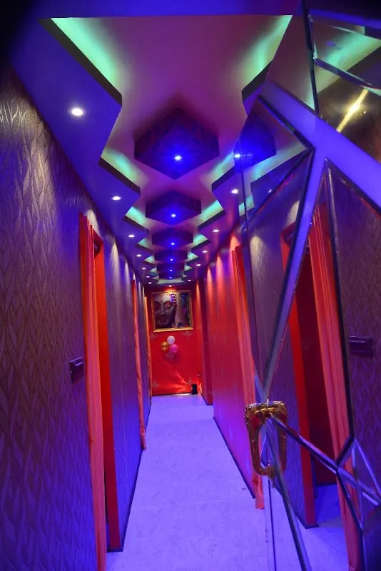 Rian Thai Spa New BEL Rd