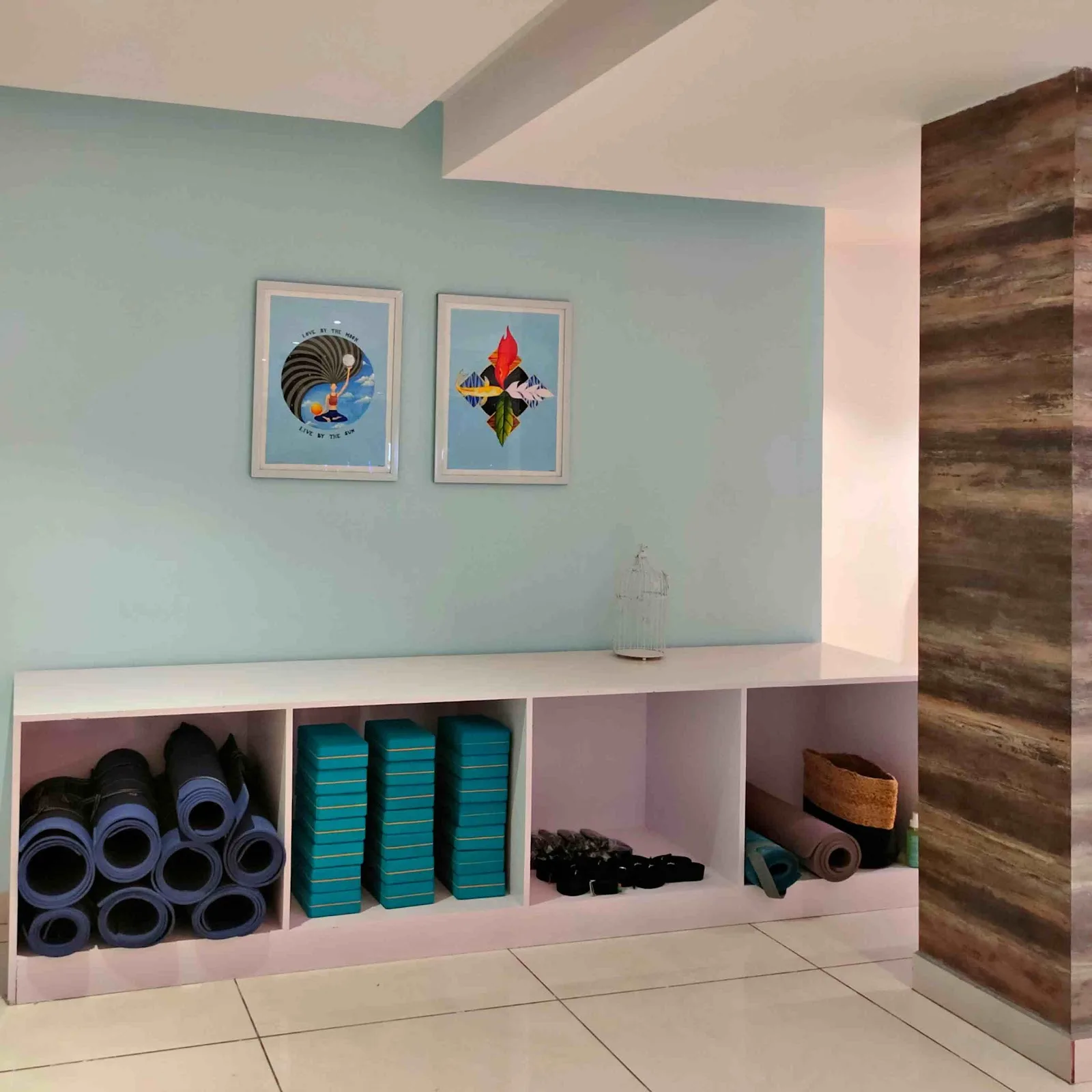 Om Mantra Yoga Studio