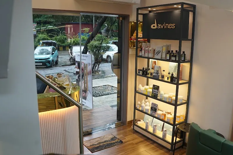 Adora Hair Cafe & Beauty salon