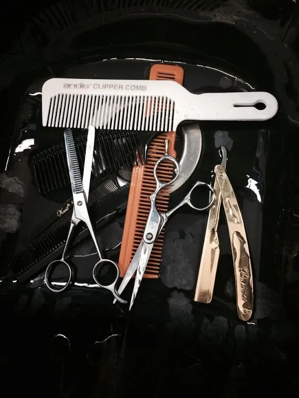 Ikon Salon And Academy