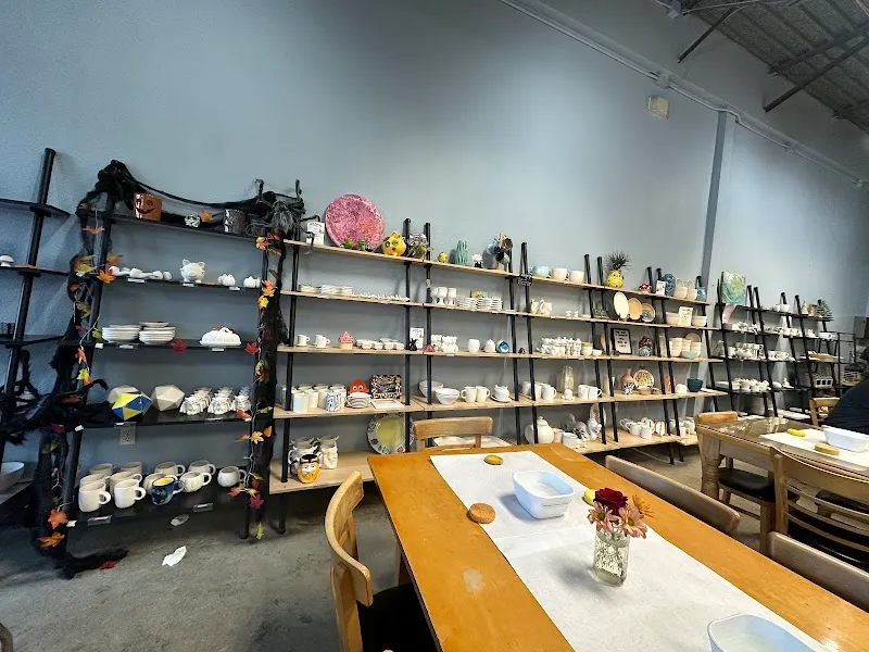 Cafe Monet Art and Clay Studio